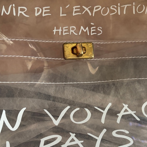 Hermès Clear Souvenir Tote Bag with White Script - Picture 2 of 2